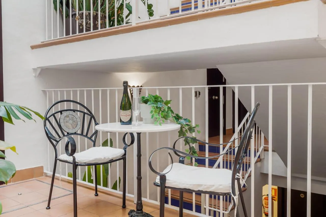 בנאלמדנה I Am La Posada Hotel And Apartment