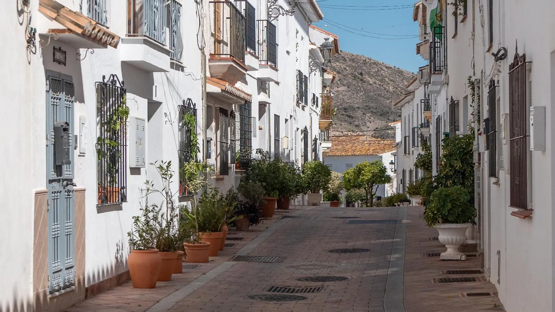 I Am La Posada Hotel And Apartment Benalmádena Bed & Breakfast