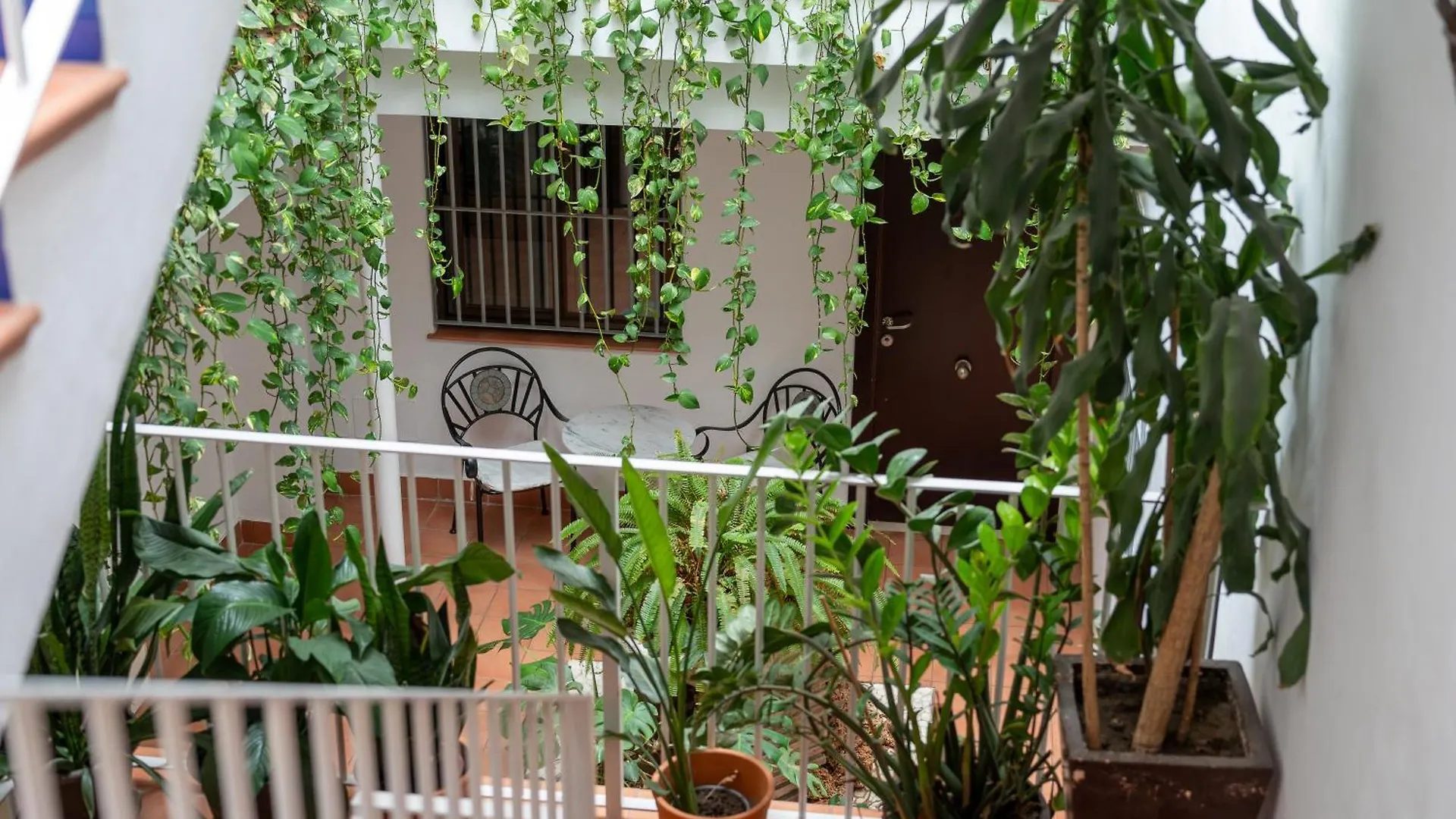 I Am La Posada Hotel And Apartment Benalmádena Bed & Breakfast
