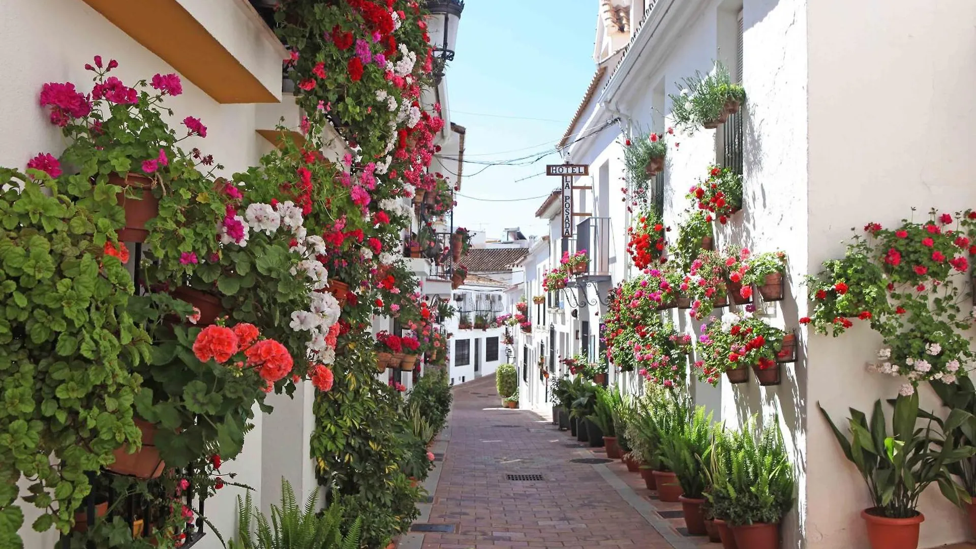 I Am La Posada Hotel And Apartment Benalmádena